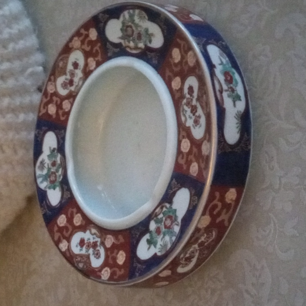 Gold imari porcelain dish